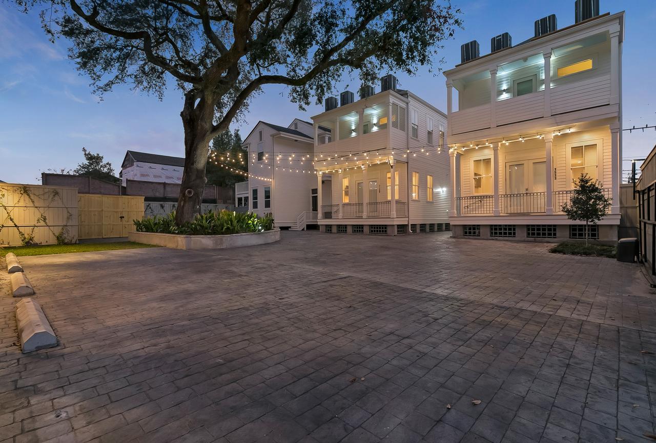 Hosteeva 3 Bedroom Cottage Close To St Charles 5 M Ride To Fq ニューオーリンズ エクステリア 写真