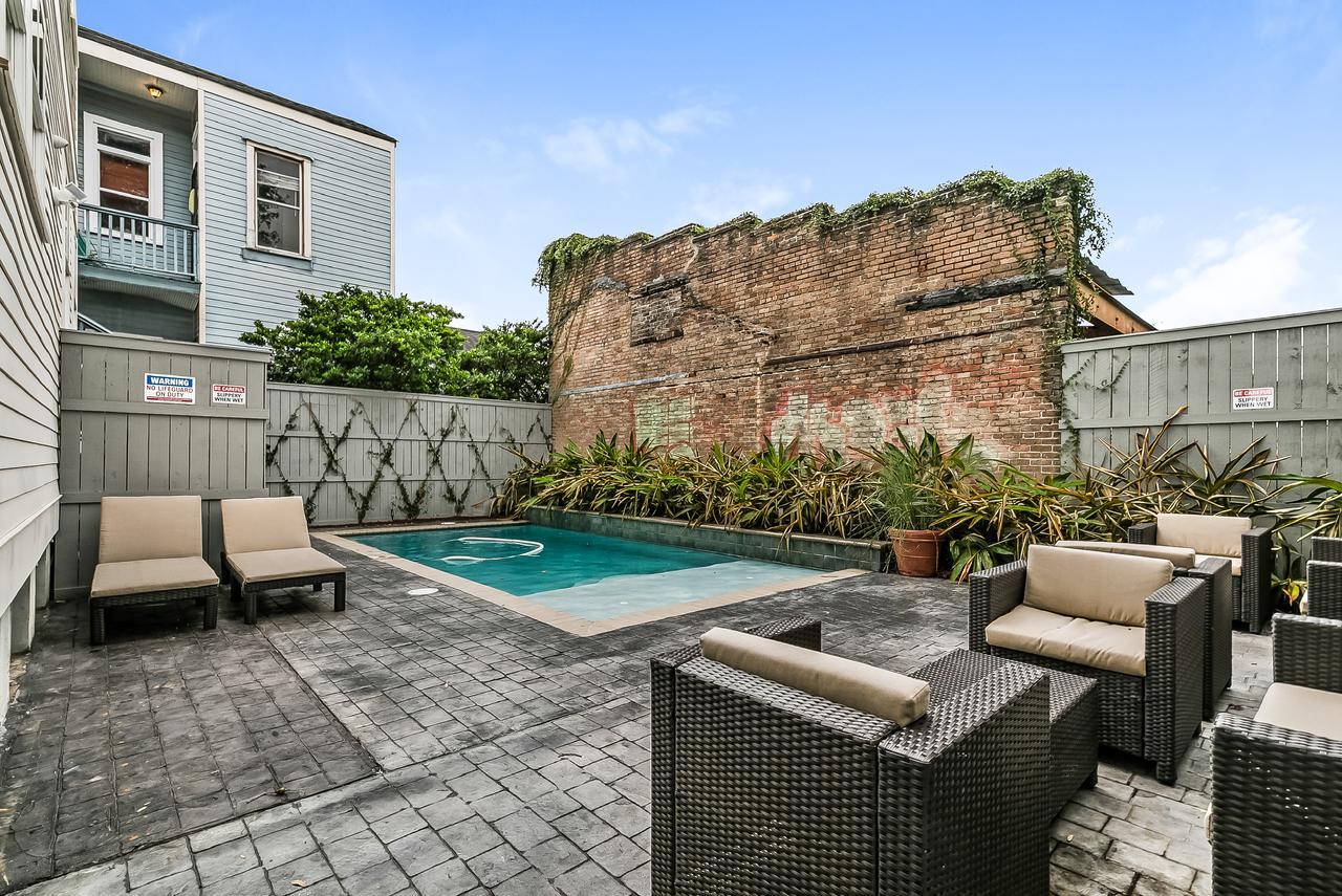 Hosteeva 3 Bedroom Cottage Close To St Charles 5 M Ride To Fq ニューオーリンズ エクステリア 写真